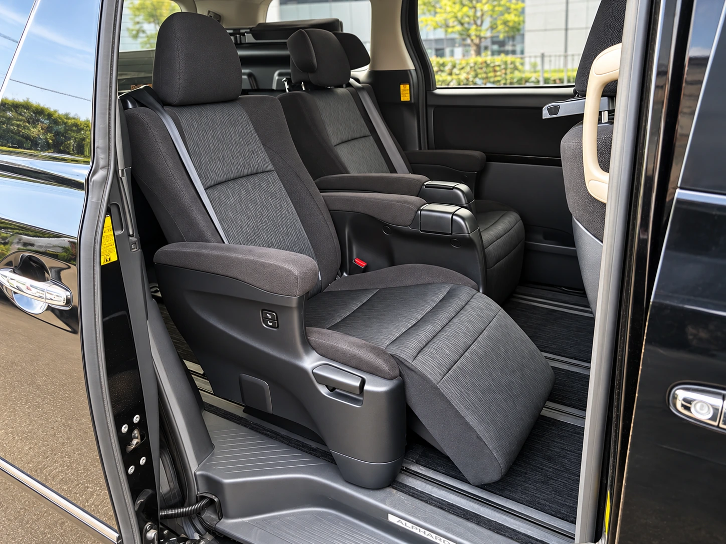 Toyota Alphard / Premium MPV — Reclined seating