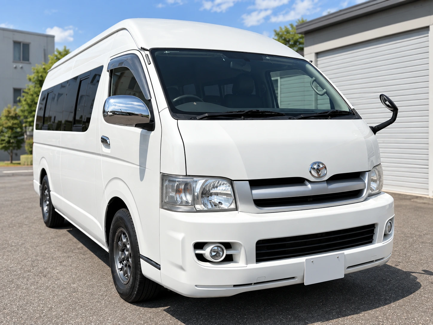 Toyota HiAce / Large Van
